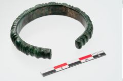 Foto von Bronzeperlarmreif (NHMW-PRAE-024358)